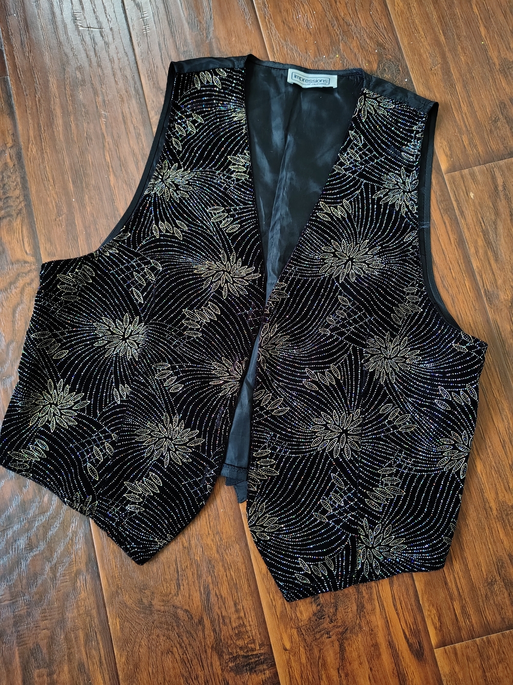 Vintage 90s Impressions black and iridescent glitter open design vest Size M